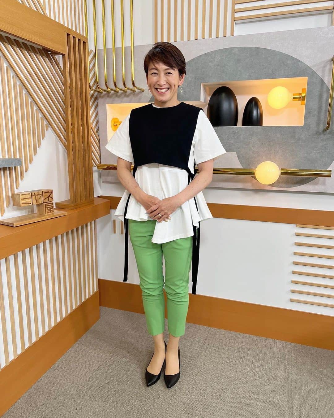 杉山愛さんのインスタグラム写真 - (杉山愛Instagram)「ちょっと前になりますが、、 先日の衣装になります✨  どんどん暖かくなってきて、日も長くなってきて☀️やっぱり暖かい季節が好きです💕  皆さんはゴールデンウィーク✨どのようにお過ごしですか？ 私はおうち時間を満喫しております🤣🤣  #ゴールデンウィーク #素敵な時間 #お過ごしください #衣装 #granyamaki」5月2日 16時01分 - aisugiyamaofficial