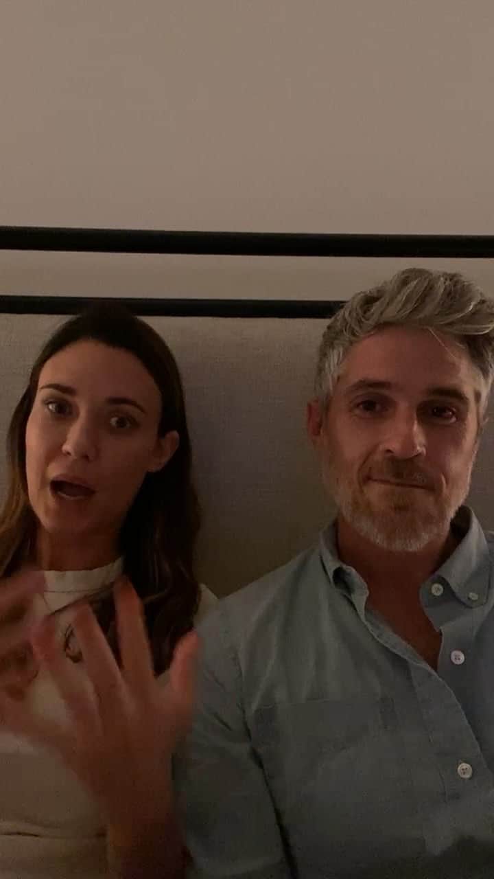 オデット・アナブルのインスタグラム：「Marriaging live Ep. 4  Getting back into our talks after a long break. A new parenting therapy we are trying that is a GAME CHANGER, finding the right timing to share with a defensive partner and honestly just a look into how annoyed we were with each other tonight. Come hang with us next week, we’ve got updates on our fertility journey. See you there! Sunday 8/central. #marriagingwiththeannables @dave_annable」