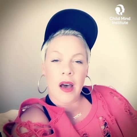 P!nk（ピンク）のインスタグラム：「I’m proud to join @childmindinstitute this Mental Health Awareness Month for their Dare to Share campaign.  There’s hope in asking for help.  My hope is that any young person who is struggling will see this message and be inspired to DARE TO SHARE.  #daretoshare  Childmind.org/daretoshare」