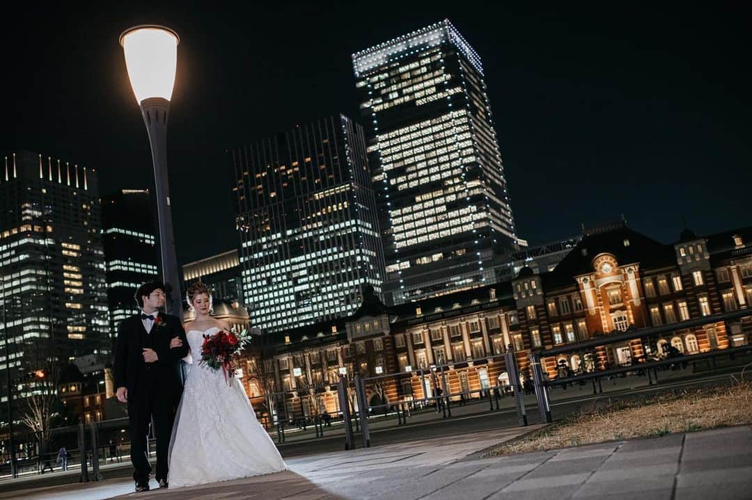 大塚美優のインスタグラム：「Tokyo🦋❤️‍🔥  #tokyo#tokyostation #photowedding #photo#24towedding #lazarediamond」