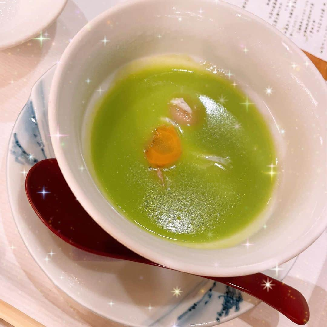 お茶の水うらんさんのインスタグラム写真 - (お茶の水うらんInstagram)「伊豆榮⁽⁽ଘ( ˊᵕˋ )ଓ⁾⁾✨🐻‍❄️💕 うなぎの写真は明日載せよ🐰  前菜だけでもほんとに おいしすぎた(＊´˘`＊)💕 店からすぐ近くだし お気に入りのお店🌸🥰  #うなぎ #伊豆榮 #上野 #ueno #gourmet #グルメ好きな人と繋がりたい  #グルメ  #ほたるいか  #刺身 #卵 #egg #イカ」5月2日 19時56分 - uran_alcoholic