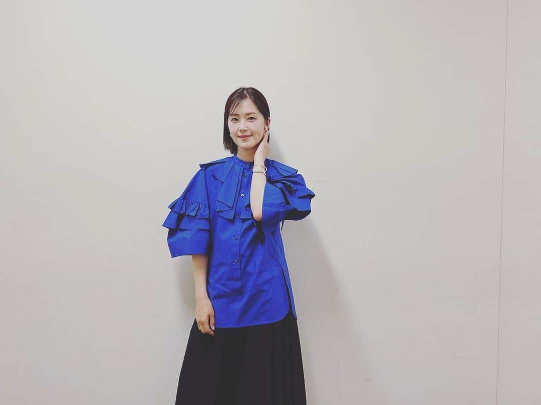 笛木優子のインスタグラム：「インタビュー  tops & skirt @enfold_official  accessory @e.m.portrait」