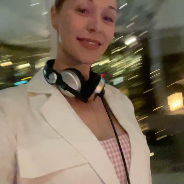エミリー・スコットのインスタグラム：「A new mix, Soundcloud link up top」
