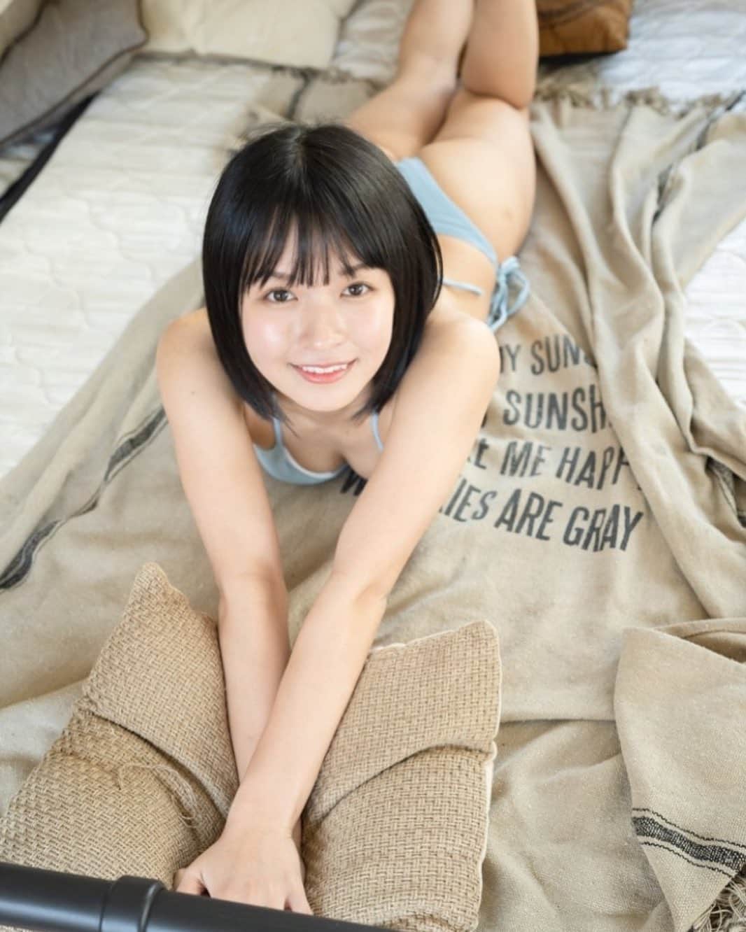 百川晴香さんのインスタグラム写真 - (百川晴香Instagram)「インスタグラビアvol.460👙みなさん最近悩みはありますか？私は太りやすくなって悩んでおります😭 #japanesegirl #アイドル #太りすぎ」5月2日 20時55分 - momokawaharuka