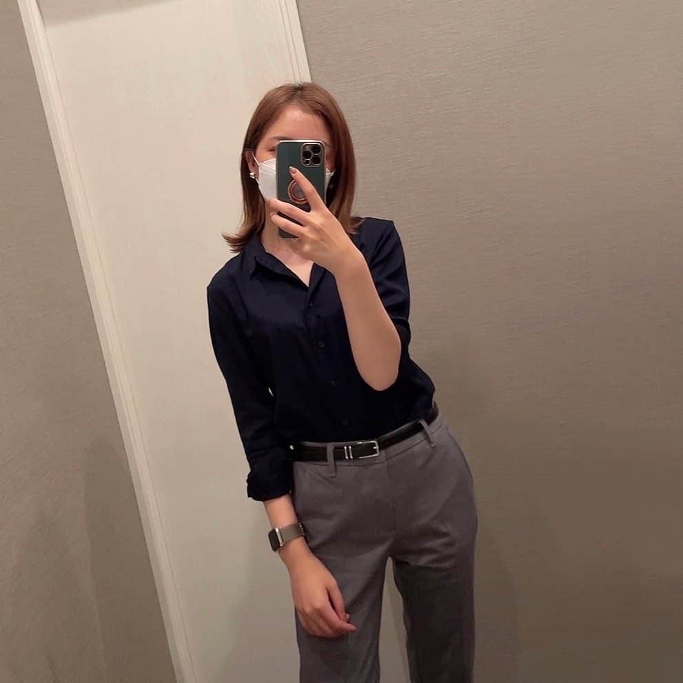 岩本知世のインスタグラム：「最近仕事でたまにスーツを着る機会がありまして、GUとUNIQLOってやっぱり最高やん🥺🫶 . . #guスーツ #gu#ユニクロ#uniqlo」