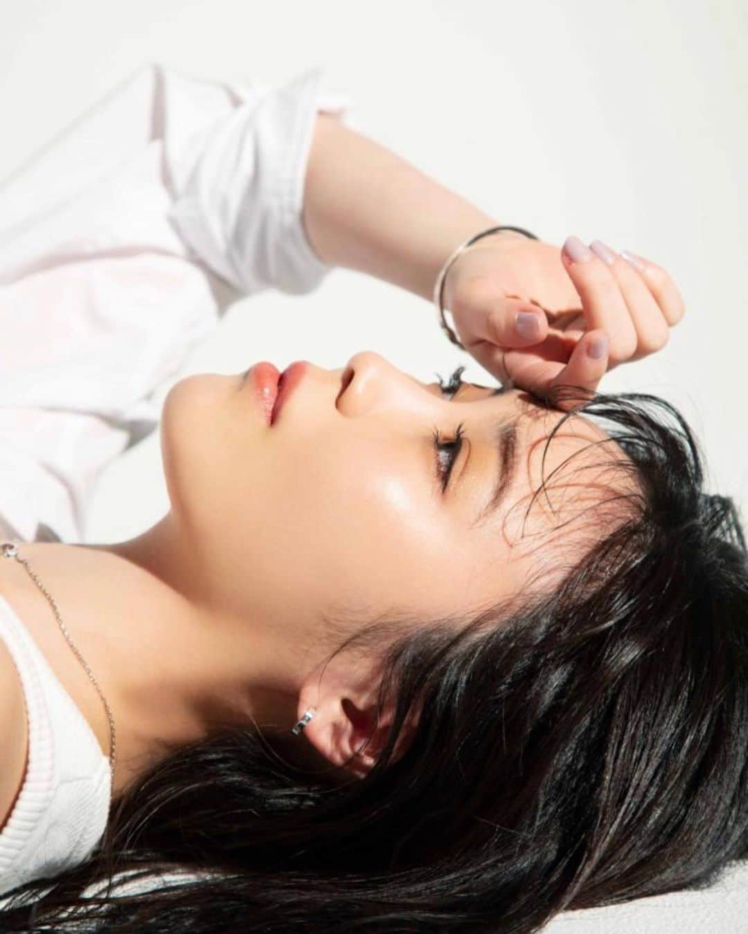 鷲尾伶菜のインスタグラム：「#classyonline @cartier」