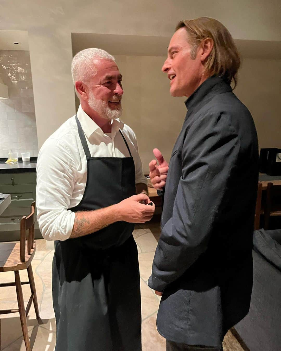 ジョシュ・ホロウェイのインスタグラム：「thank you court & graham, thank you juan & louis caviglia, and last but not least thank you @alexatala for such an incredible culinary experience. 🖤」