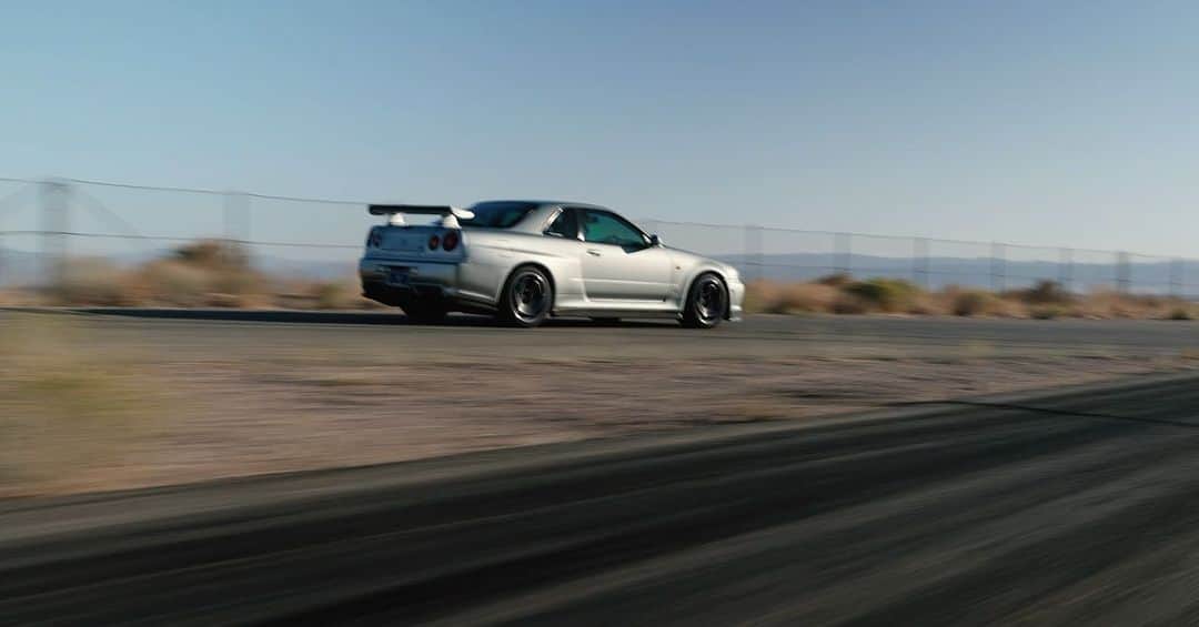 サン・カンのインスタグラム：「Keep it on the track… Directed by: Sung Kang」