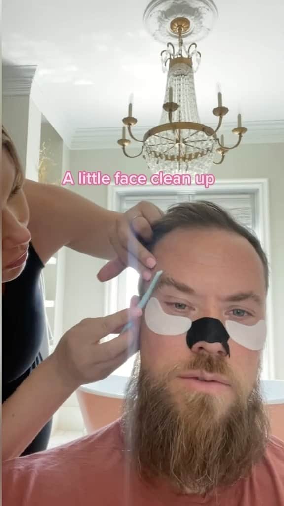 Amber Fillerup Clarkのインスタグラム：「Okay guys here is the davey makeover 💫」
