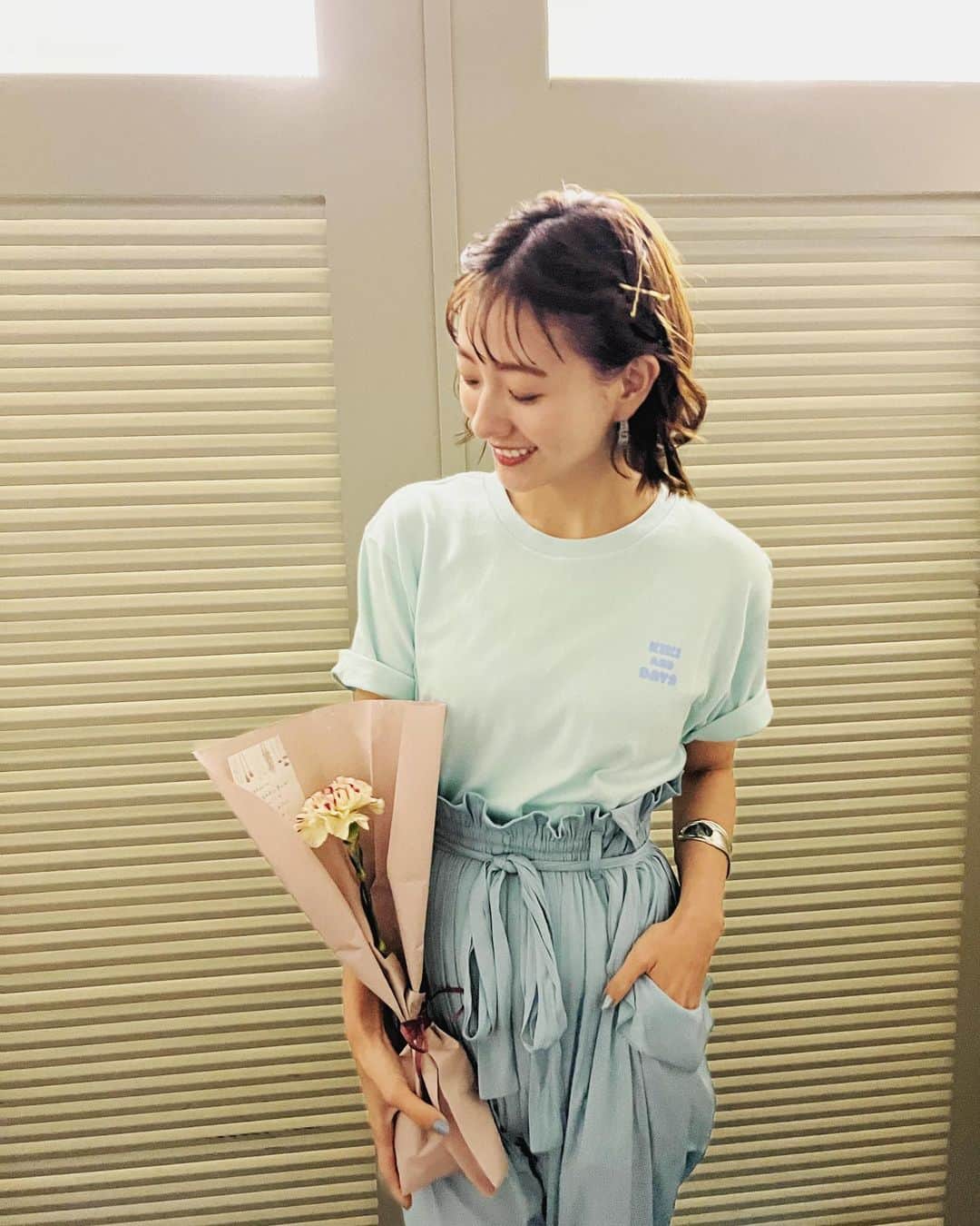 伊藤千晃のインスタグラム：「KIKIANDDAYS 名古屋POPUPに来てくれたみんなありがとう♡ ⁡ 明日は、名古屋ANAクラウンでトークショーです🎤 ⁡ @shigeru39 ちゃんがMCをしてくれたり、企画もいろいろ用意しているので楽しみにしててね🌟 ⁡ 当日券も少し出すみたいなので、 まだの方はぜひ遊びにきてね〜😄 （ホテルにて現金対応のみです）  #anaクラウンプラザホテルグランコート名古屋」