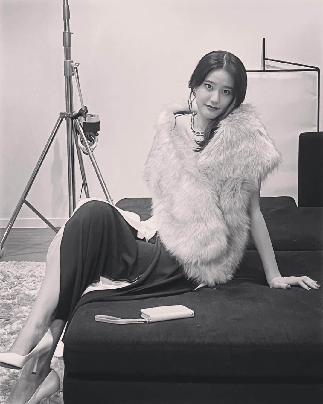 山崎紘菜のインスタグラム：「🐕 ドラマ「汝の名」 本日第5話ですー！ #汝の名 #テレビ東京 #写真は第2話の」