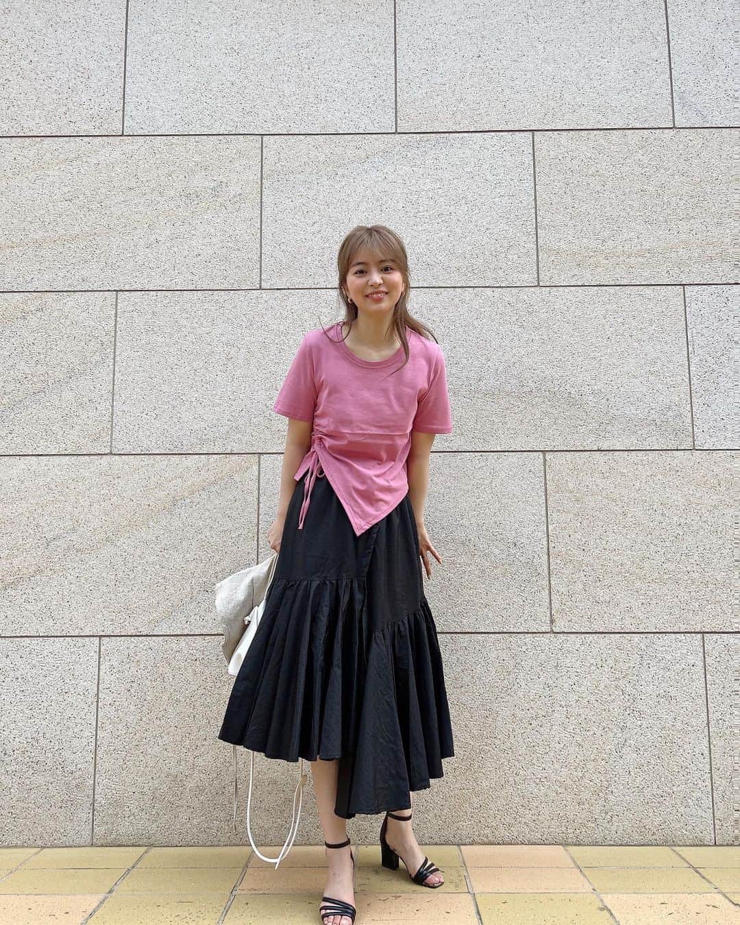 のインスタグラム：「今年はたっくさんピンクをきてる🩰🤍」