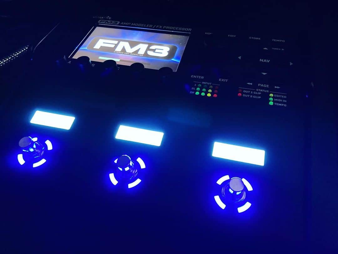 きこりのインスタグラム：「my new gear... Fractal Audio Systems FM3 #mynewgear #fractalaudiosystems #fm3 #multieffects #effectpedal #guitar #guitarists」