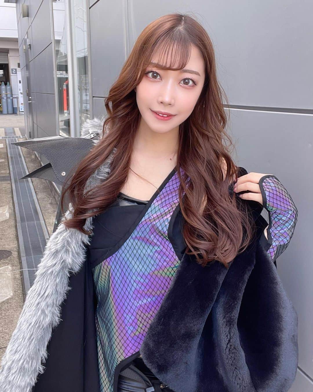 西井綾音のインスタグラム：「. .  SUPERGT 富士　予選日🔥 お疲れ様でしたっ！ . . . 96号車はQ1を1位通過！ Q2は3位となり、明日は3番手からのスタートとなります🔥🔥 . . . 明日の決勝はグリッド担当させていただきます！ 96号車K-tunesRacingの応援 よろしくお願いします🔥🔥 . . . . . . . . #SUPERGT #富士スピードウェイ  #西井綾音 #レースクイーン #apex   #ゲーム女子 #apexlegends #コスプレ #コスプレイヤー  #supergt #valorant  #cosplay  #cosplaygirl #cosplayer  #racequeen #kawaii #kawaiigirl  #model #anime  #lfl  #l4l #角色扮演  #动漫 #코스프레」