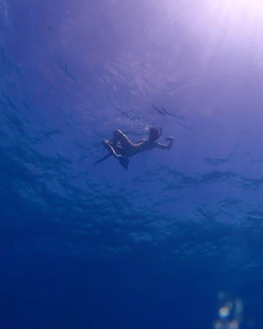 森星のインスタグラム：「cosmos dive🔮」