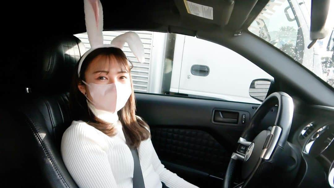 テレスさんのインスタグラム写真 - (テレスInstagram)「昨日の動画の没サムネ①です😏  #車好き女子 #アメ車女子 #フォード #マスタング #fordmustang  #アメ車 #幼稚園の先生  #幼稚園教諭  #japanesegirl」5月3日 23時17分 - tls_telles