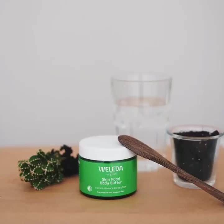 Weledaのインスタグラム：「Get started on your garden this year by #upcyling your jar of Skin Food Body Butter! 🌱Are you new to gardening? Stay tuned for an exciting new series with our Biodynamic Gardening Advisor Claire. Head to our Instagram Stories to ask her a question for our upcoming Q+A session!」