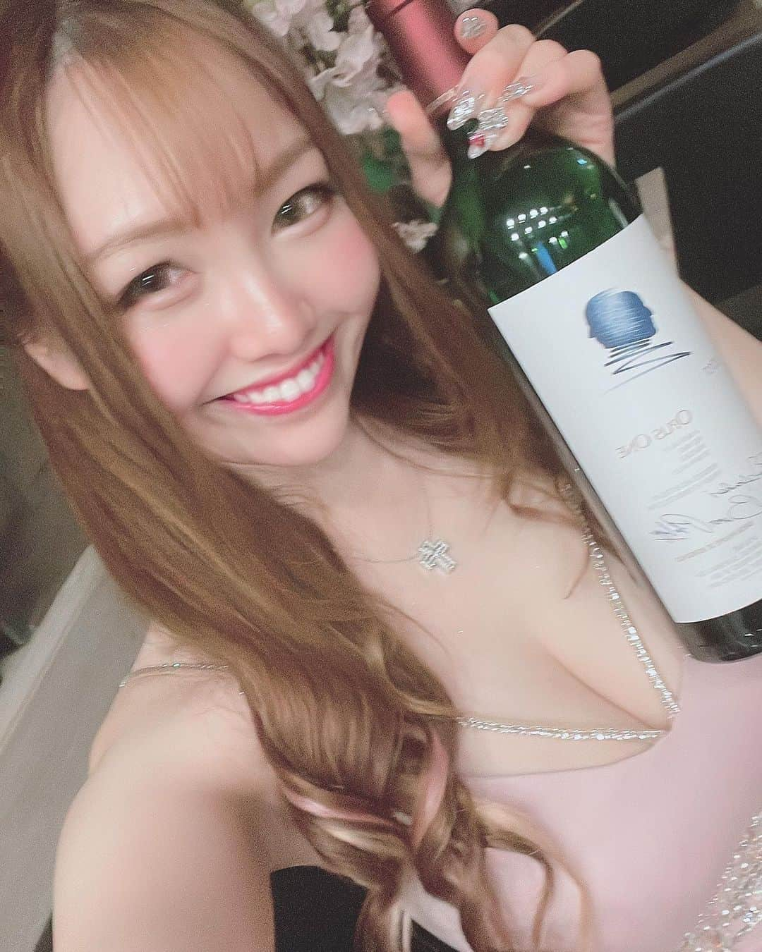 お茶の水うらんさんのインスタグラム写真 - (お茶の水うらんInstagram)「おはめろ🥰オーパス(♡˙˘˙♡)」5月4日 9時08分 - uran_alcoholic