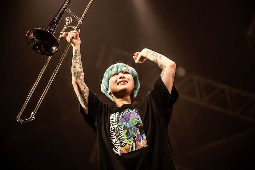 かなすのインスタグラム：「VIVA LA ROCK 2022  2022. 5. 3 さいたまスーパーアリーナ  Photo by @hayachinphoto」
