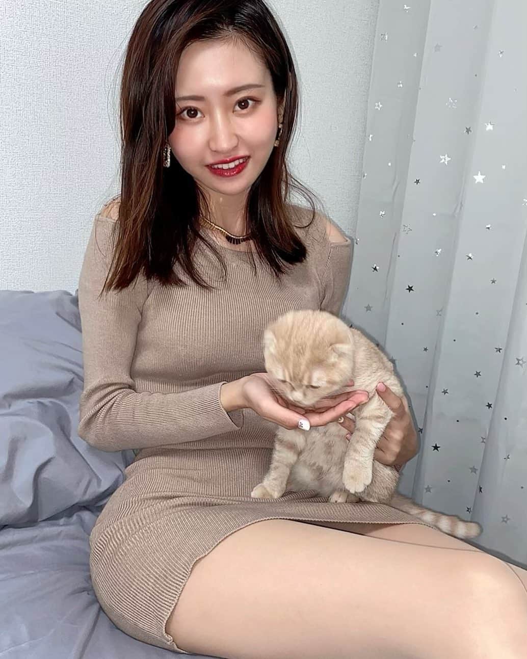 のインスタグラム：「・ ・ ネコが好き💗 ・ ・ #猫好き#猫#ねこ#ネコ#子猫#にゃん#にゃんにゃん#好き#ラブ#love#癒し#尊い」