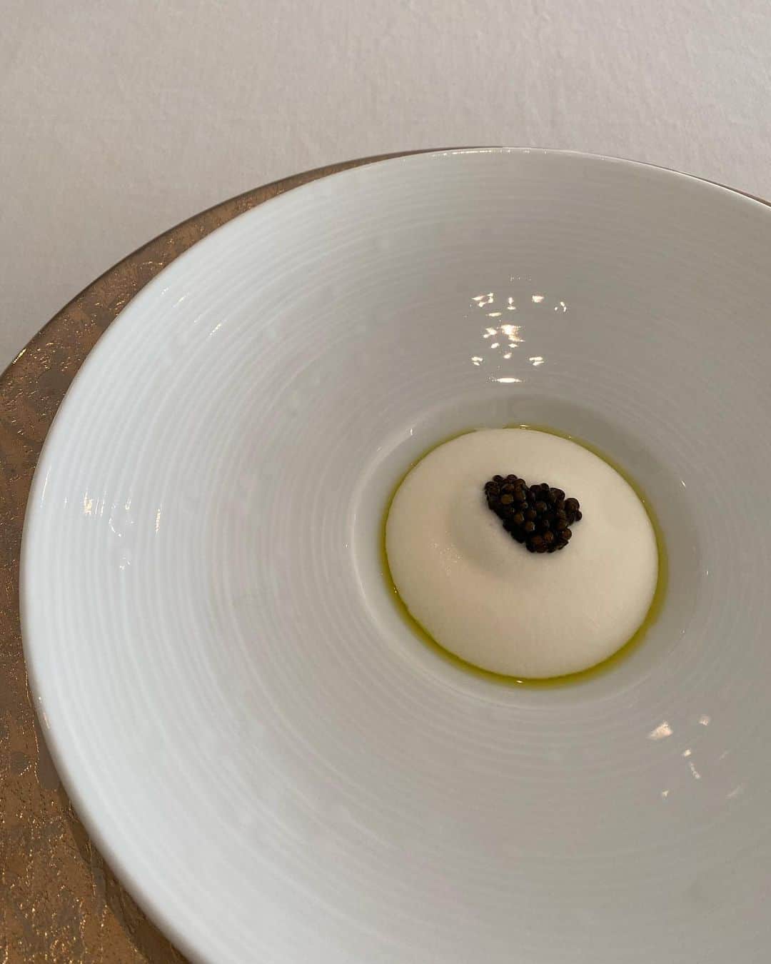 麻生果恩のグルメインスタ