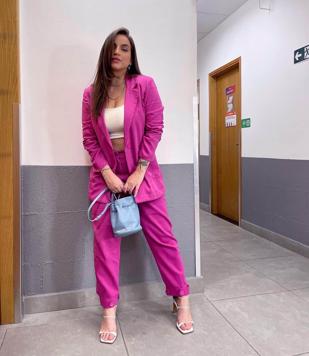 Bruna Unzuetaのインスタグラム：「💕💖💗💓💞🌸🌺🎀🩰」
