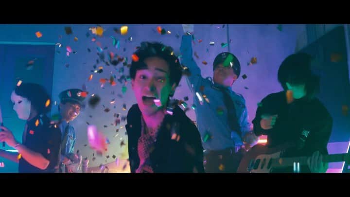 としみつのインスタグラム：「私音楽名義の方のTOSHIMITSUから新曲「夢で逢いましょう」がYouTubeにてMV公開&各音楽サイトにて配信中でございます！  聴いてくださいまし。  #としみつ #TOSHIMITSU  #東海オンエア」