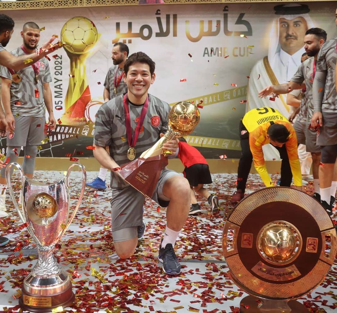 徳田新之介さんのインスタグラム写真 - (徳田新之介Instagram)「Amir Cup🥇🏆🇶🇦 めっちゃいいチーム。最高です。  #handball #qatar」5月6日 6時37分 - hawks4621