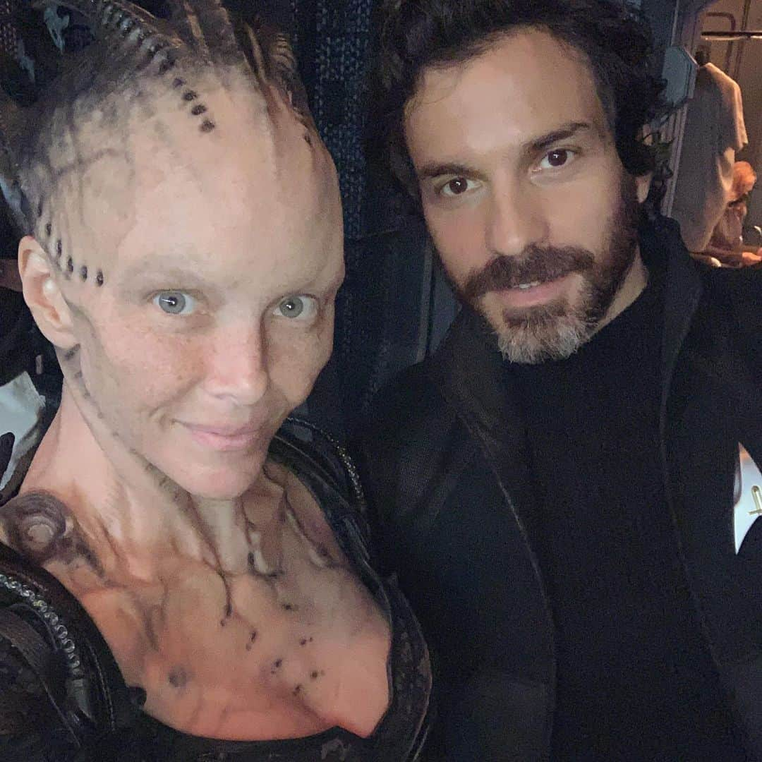 アニー・ワーシングさんのインスタグラム写真 - (アニー・ワーシングInstagram)「Season finale of #StarTrekPicard is out now on @paramountplus. 🛸What fun it has been to bring this incarnation of the Borg Queen to life. Thank you for all the love! 🖖🏼 #StarTrekFamily #BorgQueen」5月6日 8時19分 - anniewersching