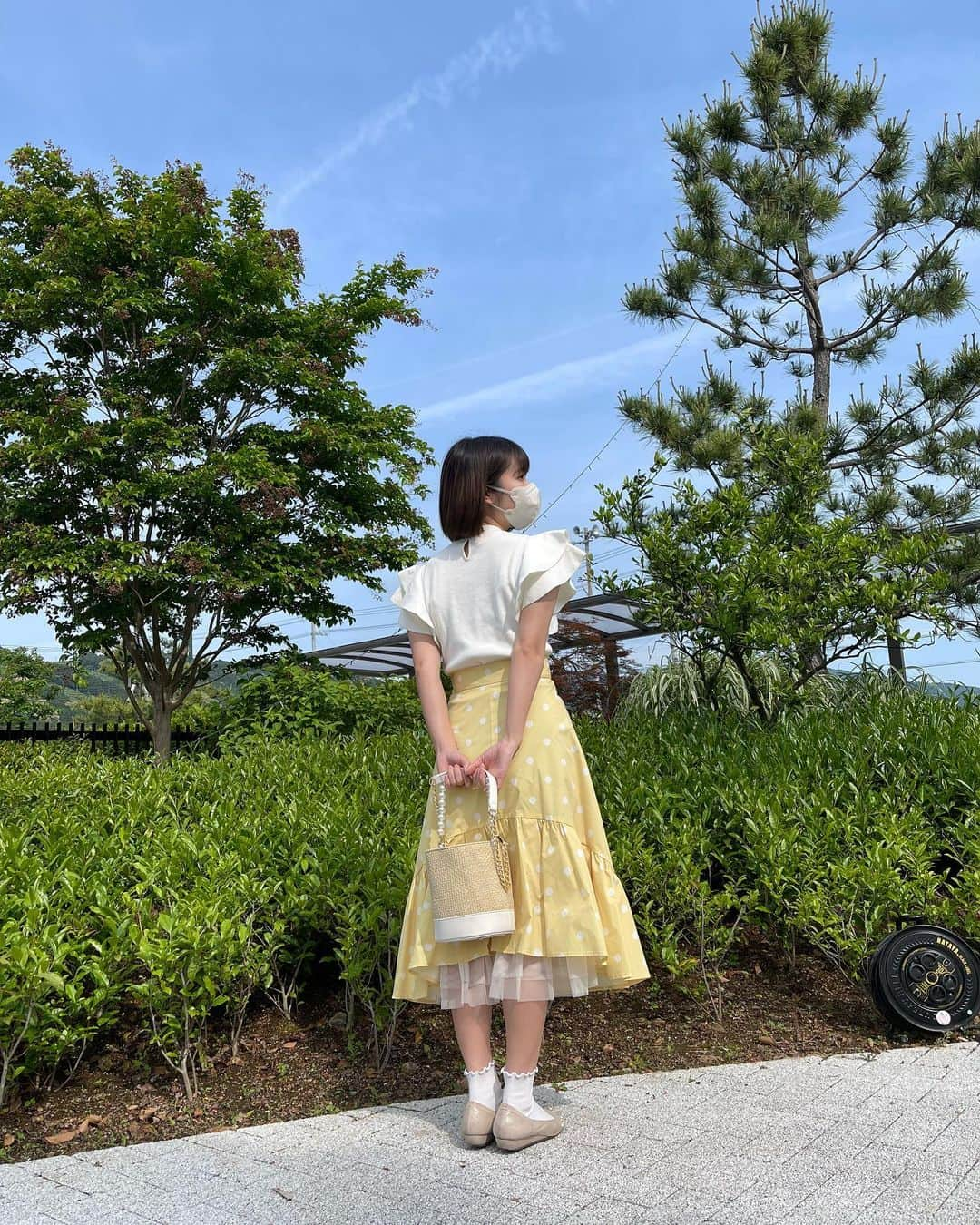 ゆりさんのインスタグラム写真 - (ゆりInstagram)「春🌷🐝…  #静岡 #アイドル #ロザリオクロス #私服 #春服 #31sonsdemode #トランテアンソンドゥモード #KADODE」5月6日 21時15分 - yuri_rosario_c