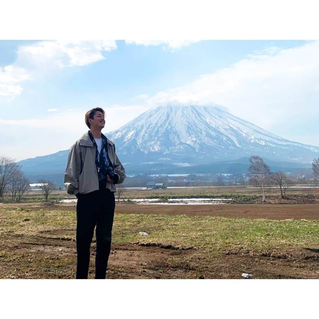 大野拓朗のインスタグラム：「#北海道 #羊蹄山  「朝だ！生です　旅サラダ」 5月7日（土）8時〜 ON AIR」