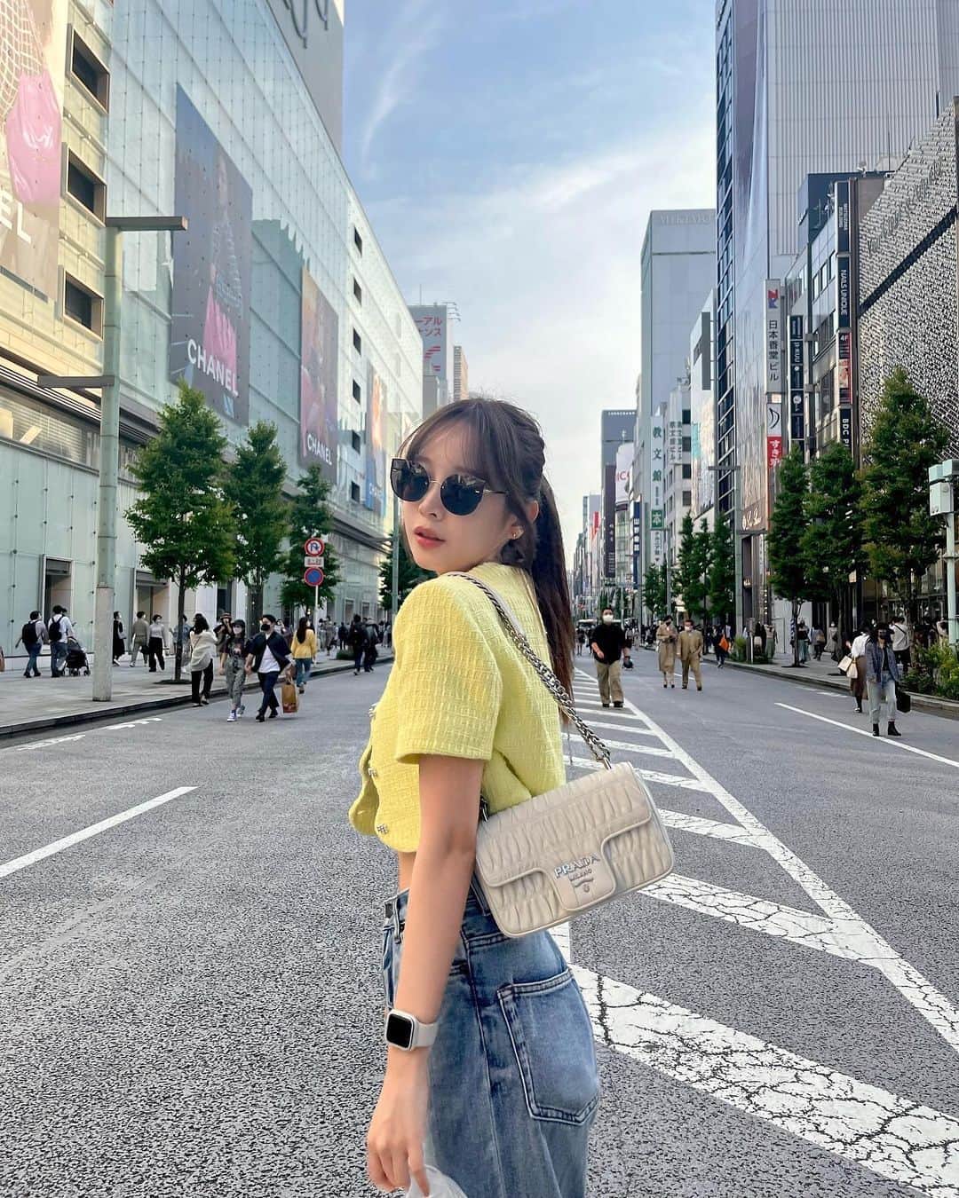 のインスタグラム：「🌼💐💛」