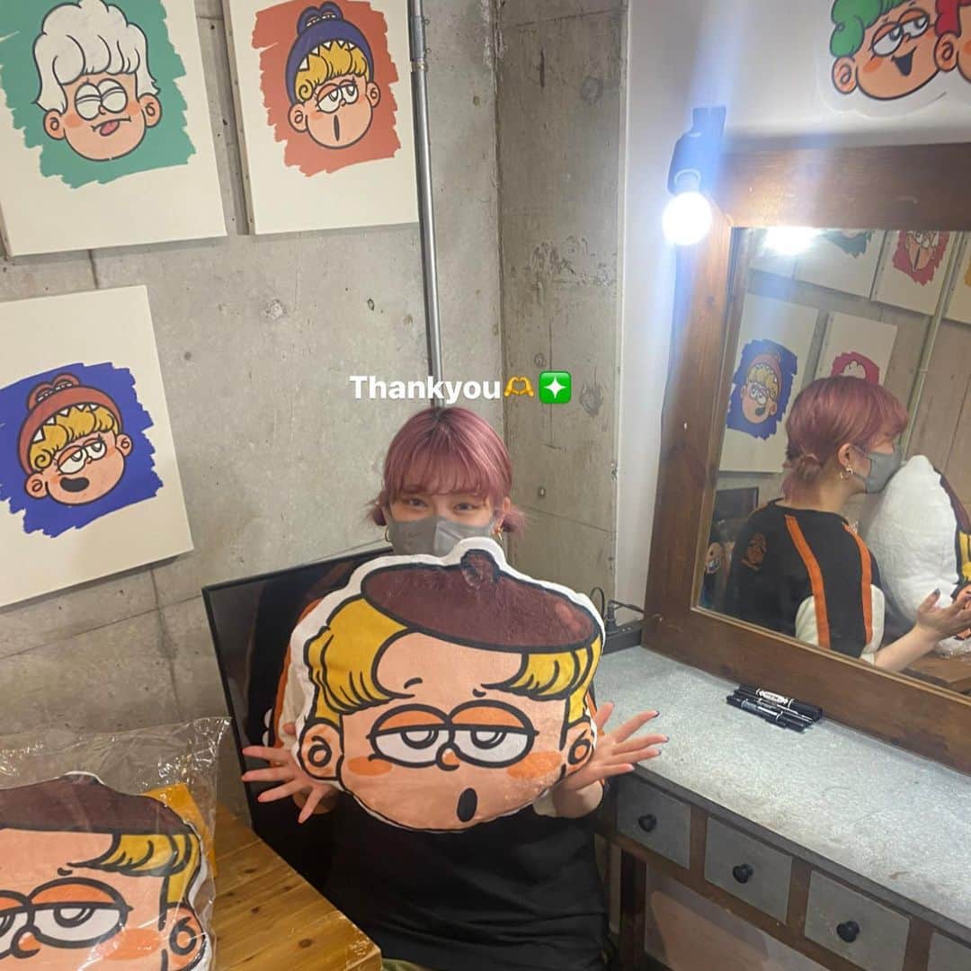 Pirakoのインスタグラム：「🗼 2日間の東京イベント無事終わりました😍🫶 久しぶりの東京だったからワクワクドキドキしてたけど 思ったよりも大盛況でとっても嬉しかった😭🥺❇️  宮田くんと一緒にできたのも最強に嬉しいし 一緒やからばり楽しかったナ。。  ピラコハウス始めるきっかけになったオーディションで 出会ったお友達と楽しいことできるのって素敵エモい😀🫶 みやたくんほんとにほんとにありがとう😭  ちぇるもヒーローもお手伝いほんとにありがとう😭❕❕ また飛んできます❕ アリガトウトウキョウ😃💚」