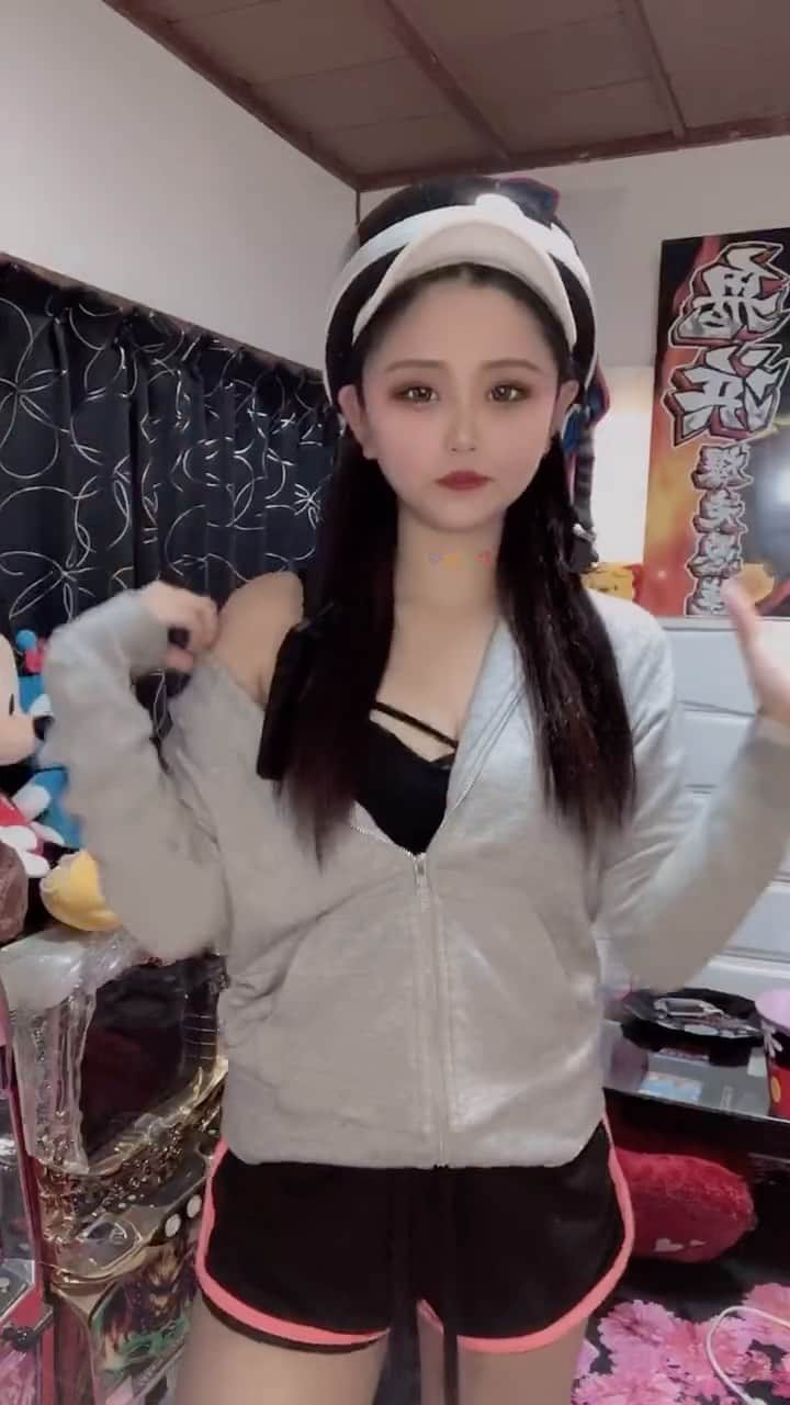 【TikTok】高校生エンタメ研究所のインスタグラム