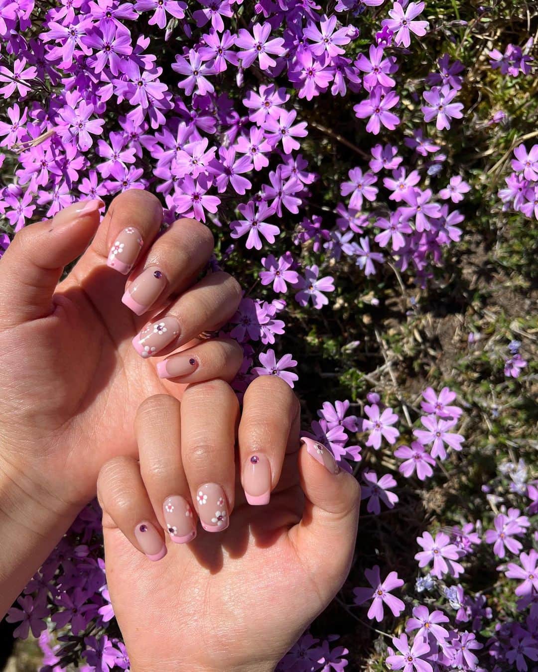 のインスタグラム：「new nail🩰  可愛い☺︎ ピンク大好き🫶🏻」