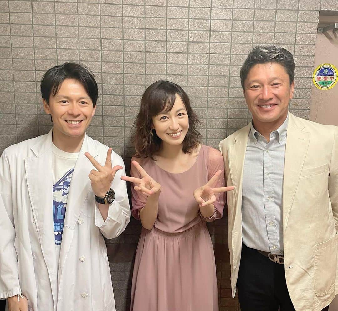 及川奈央さんのインスタグラム写真 - (及川奈央Instagram)「昨日は、横浜市中区のBAN×KARA ZONE-YKさんにて 横浜DeNA×広島カープ 観戦イベントでした。 お越しくださった皆様と愉しい時間を過ごせました。 ありがとうございました！   #中根仁 さん #みっちー さん ありがとうございました！」5月7日 12時05分 - naooikawa