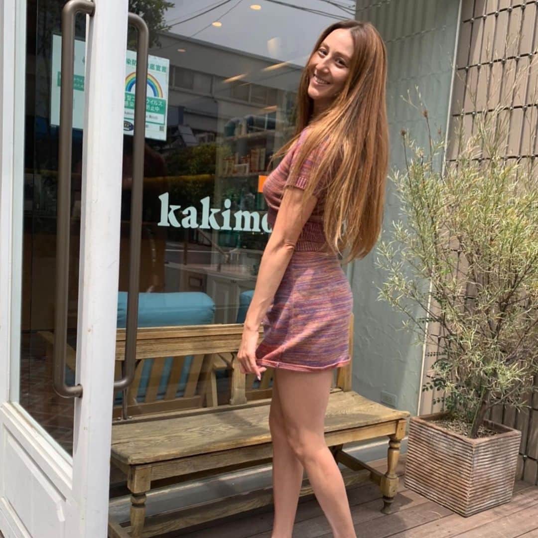 道端カレンのインスタグラム：「カキモトアームズ青山店💇‍♀️ @kakimotoarms_aoyama_official  @harumiing  いつも素敵にしてくださりありがとうございます💜」