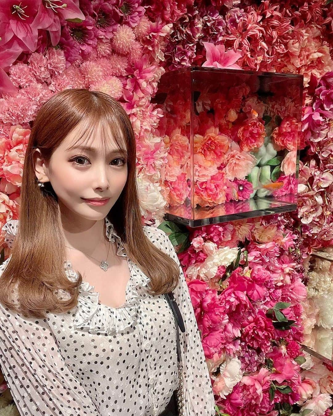 MIIさんのインスタグラム写真 - (MIIInstagram)「のんびりゆっくり生きすぎてる🌸 マイペース人間🌸 まだGW🌸 皆様リフレッシュできましたか🌸🌸？ ． 良い日曜日を…♡ ． ． ． ． ． #フラワー #かわいい #GW #休日 #彼女とデートなう #のび太くん #followｍe #🌸 #❤️」5月7日 21時09分 - miho0129xx