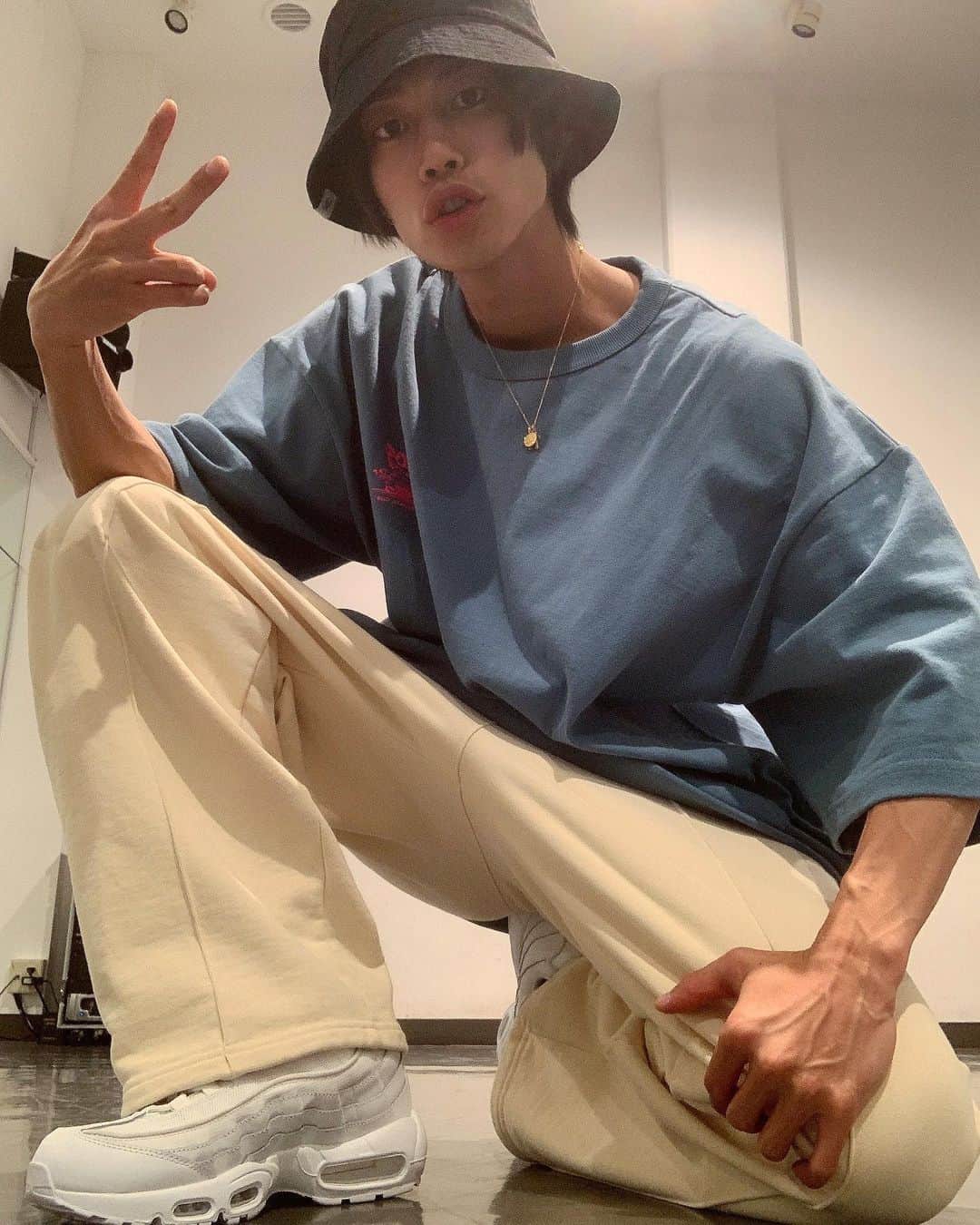 のインスタグラム：「みんな元気かー？！！  #稽古 #リハ #ミューマギ #ジュダル #マギ #インスタ更新してないなー思うて久々こうしん」