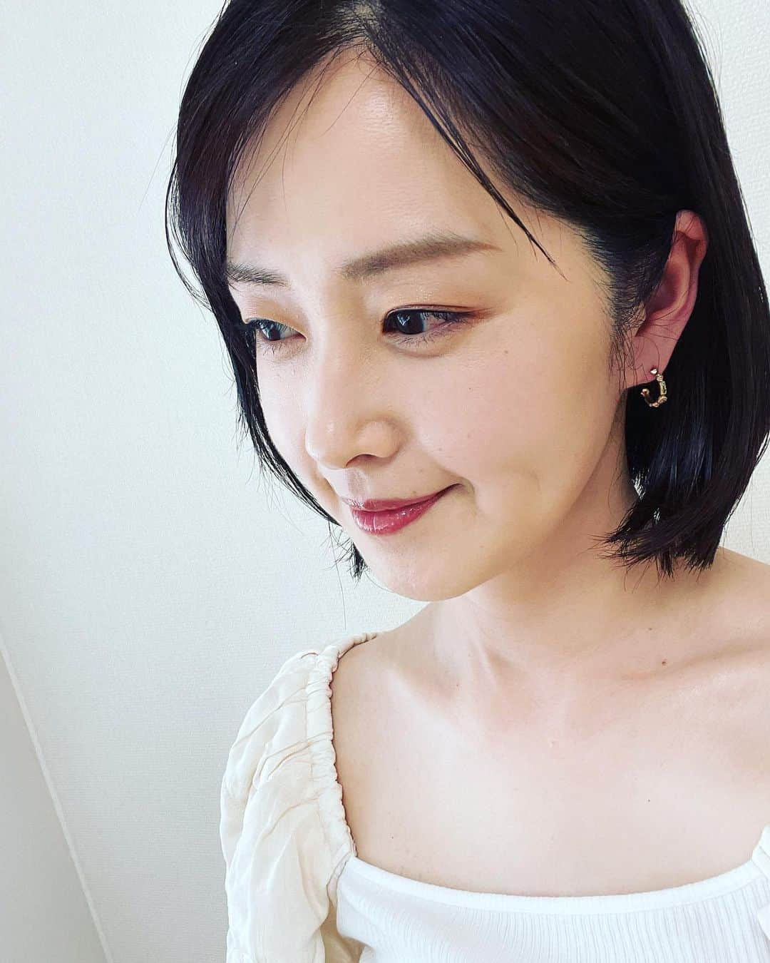 笛木優子さんのインスタグラム写真 - (笛木優子Instagram)「明日  5月9日(月)「あしたの内村!!」 (夜7:00-9:00、フジテレビ系) にコーナーゲストとして出演します！  よろしくお願いします。  accessory @e.m.portrait   clothes @thingsthatmatter.jp   shoes @dianashoespress」5月8日 20時51分 - yukofuekiyumin