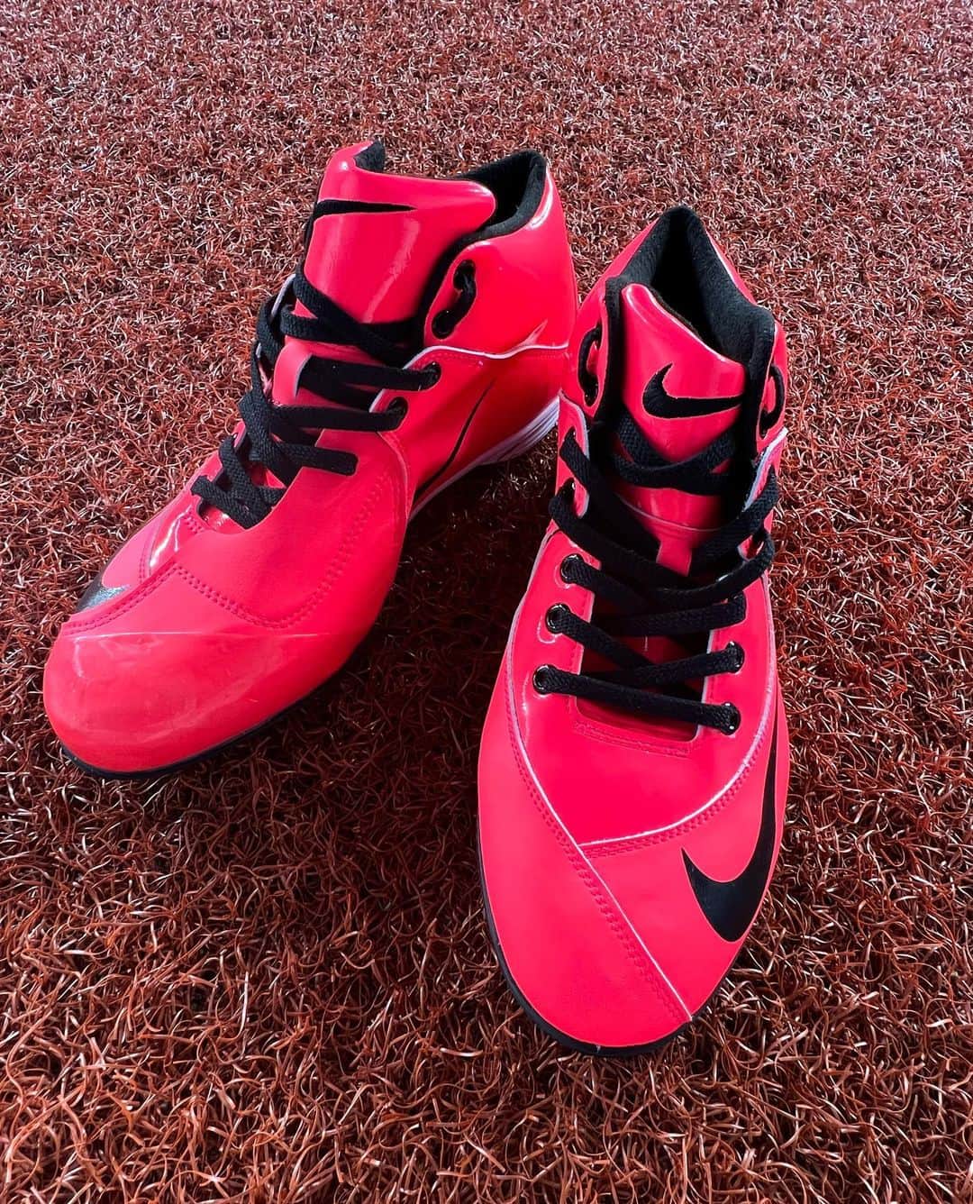 のインスタグラム：「#happymothersday  お母さんありがとう👍  #Nike #山本由伸」