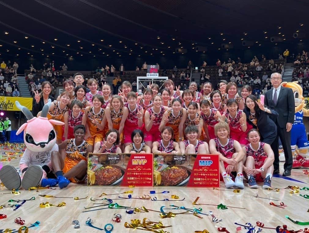 のインスタグラム：「2022.ALLSTAR 2日間最高に楽しかったです‼︎ 会場にお越しくださったファンの皆様、 テレビで見て下さったファンの皆様 本当にありがとうございました😊 Wリーグの素晴らしい仲間と最後一緒プレーができて 本当に幸せでした‼︎ 最高な思い出をありがとうございました🥹 またみなさんにお会いできることを楽しみにしています‼︎」