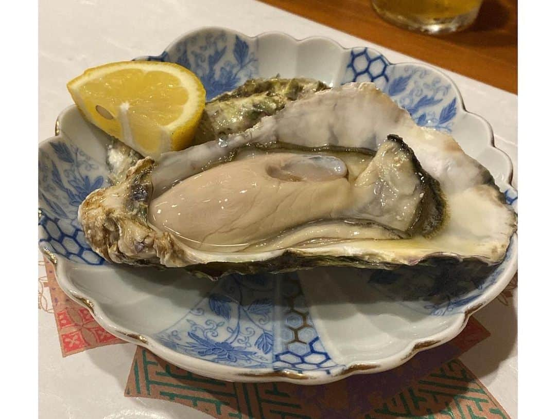 福見真紀さんのインスタグラム写真 - (福見真紀Instagram)「広島旅行⛩🍁 食べて食べて飲んで飲んで観光して野球観戦して私らしい旅行でした🙋‍♀️  #厳島神社 #広島旅行」5月8日 15時53分 - mak1ch1