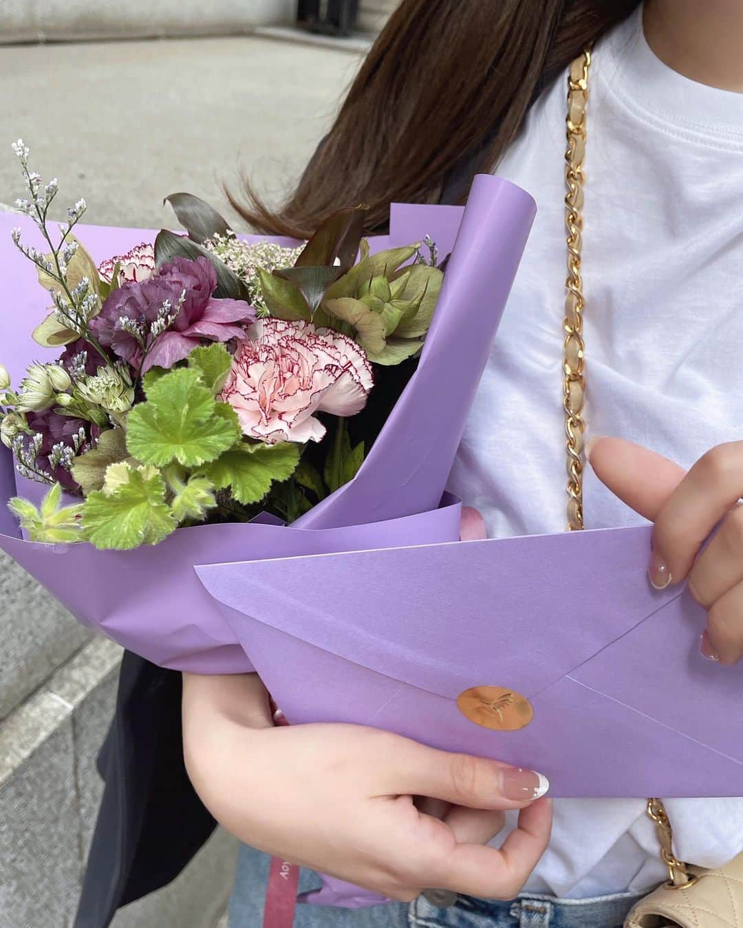 石崎日梨のインスタグラム：「💌」
