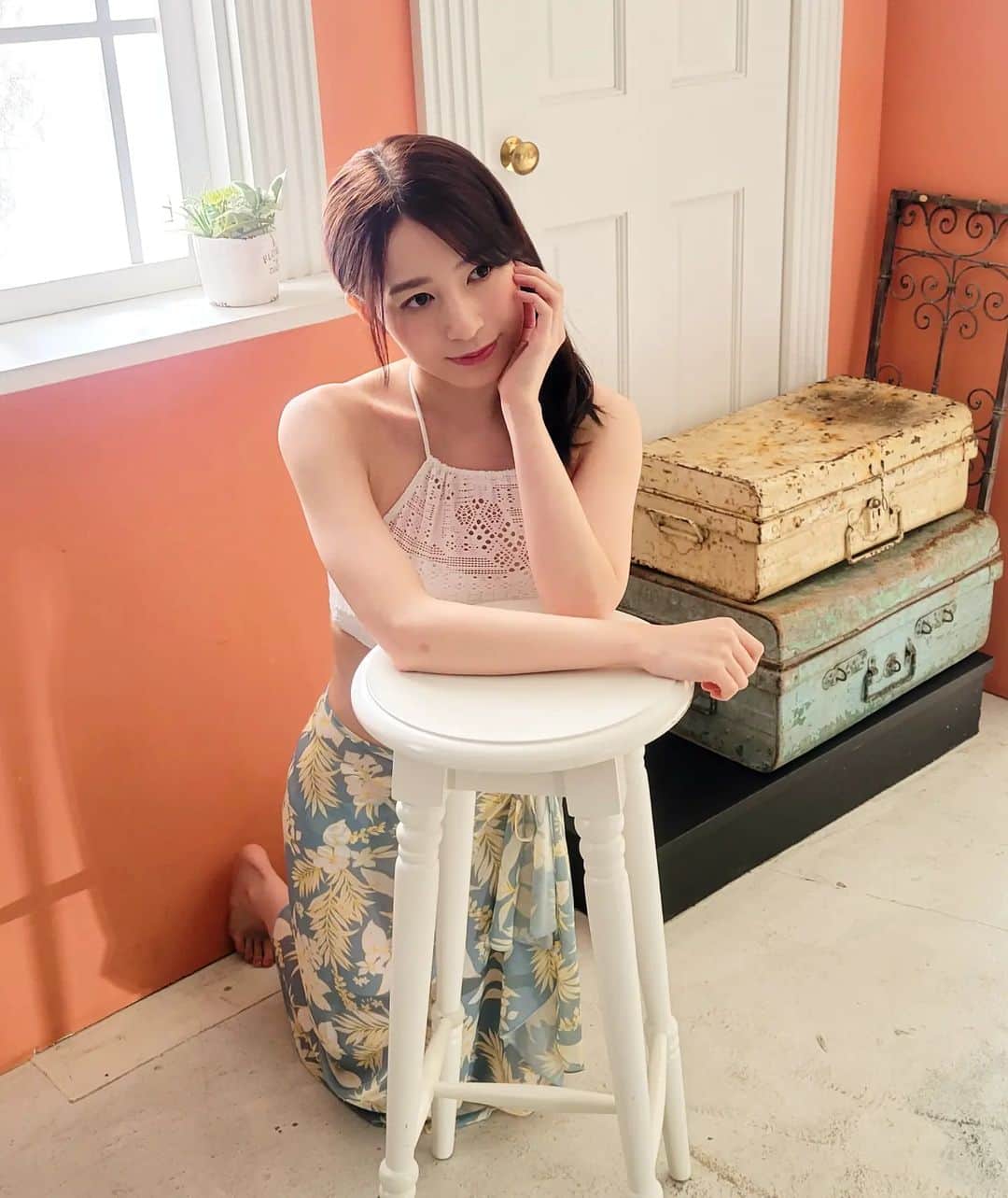 佐々木優佳里のインスタグラム：「🌺  #nft #カレンダー #オフショット」