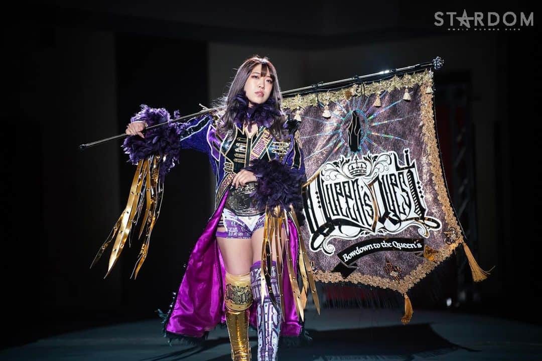 あずみのインスタグラム：「🫅🏻✨  ・   #stardom #スターダム  #プロレス」