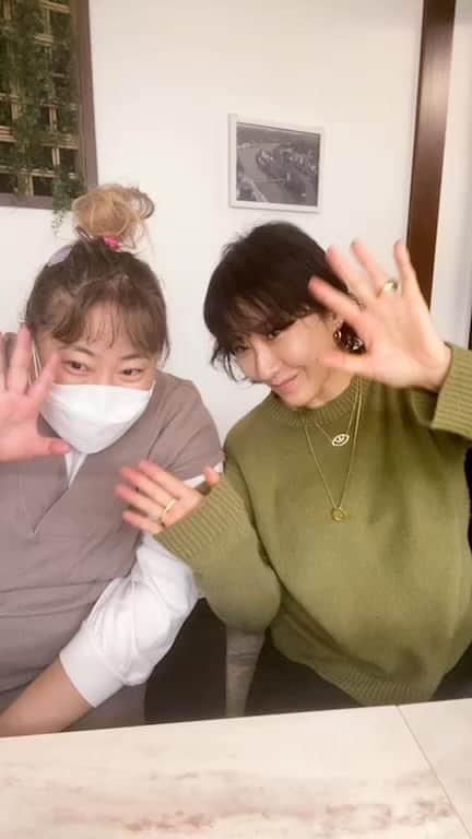 風間ゆみえのインスタグラム：「SALON_Yドル箱$ハッピールルディナー(😂)のメニュー開発打ち合わせに来た様子をLIVEでお届けしました❣️  22時以降の視聴は注意が必要です😇 ✳︎寝られなくなることがあります  #salon_y  #special_education_with_Y #yumiekazama  #happy #fortune」
