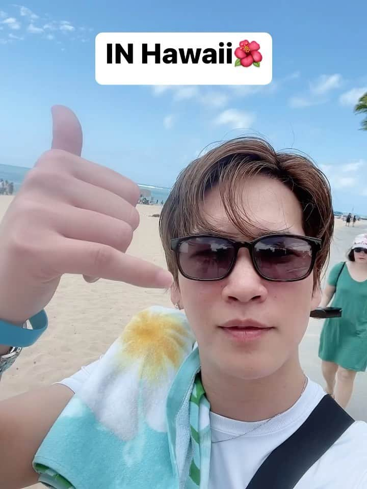 吉田三郎のインスタグラム：「ハワイは良い天気☀️」