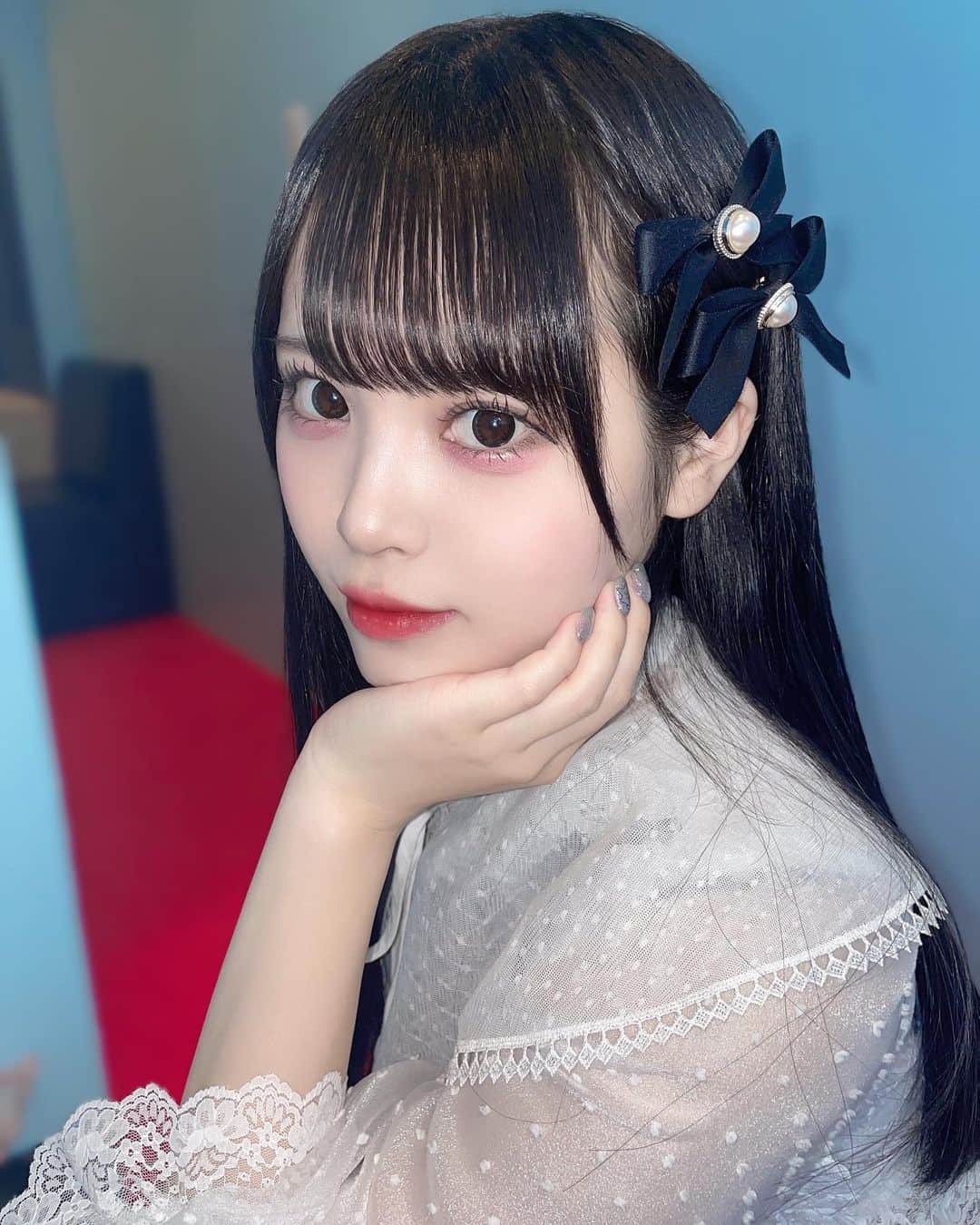 こえだひなのインスタグラム：「💎💎💎 . . #あたっちゅ #青色担当」