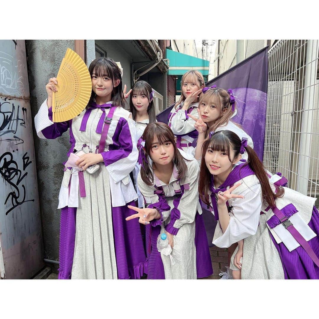 月に足跡を残した6人の少女達は一体何を見たのか…のインスタグラム：「マワループ、ありがとうございました🌙」